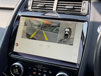 Used Jaguar E-Pace 2021 for sale - 75609743: Photo