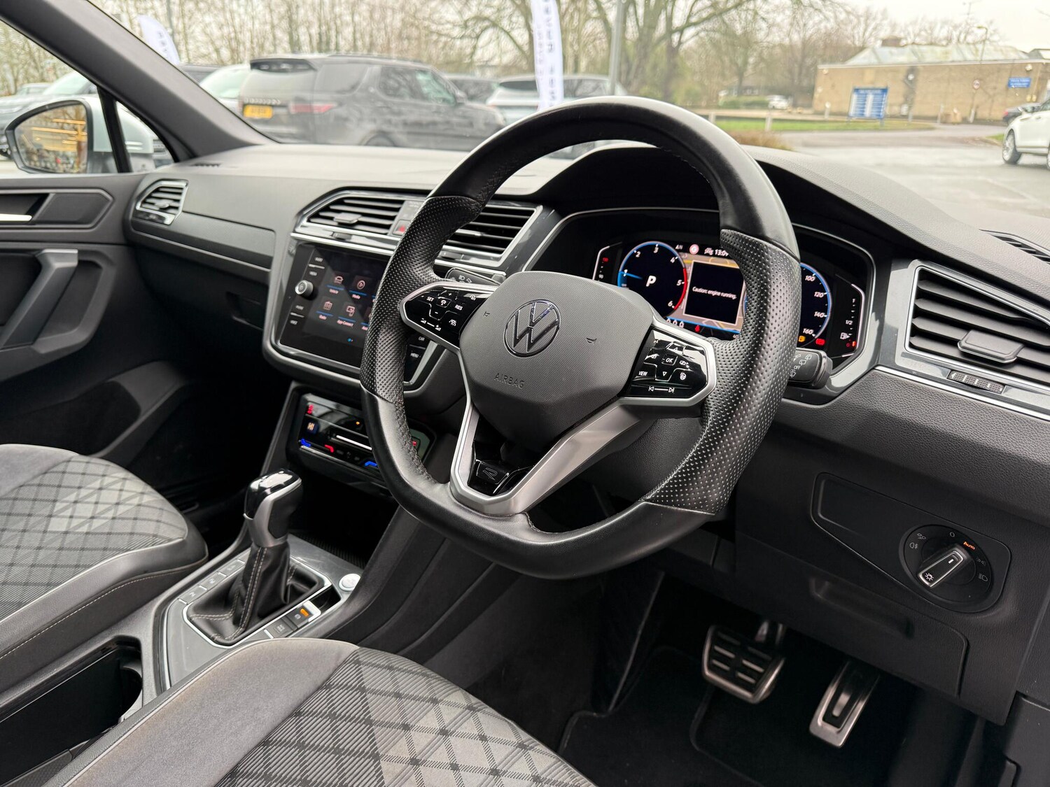 Used Volkswagen Tiguan 2023 for sale - 77612926: Photo 23