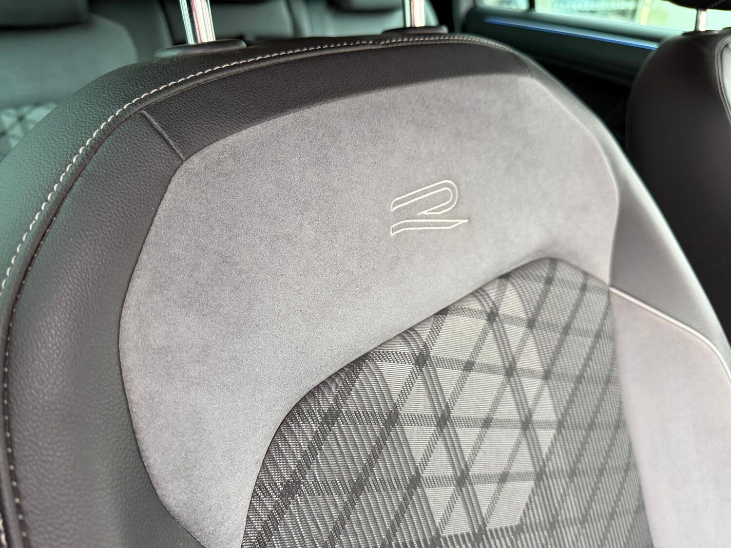 Used Volkswagen Tiguan 2023 for sale - 77612926: Photo 25