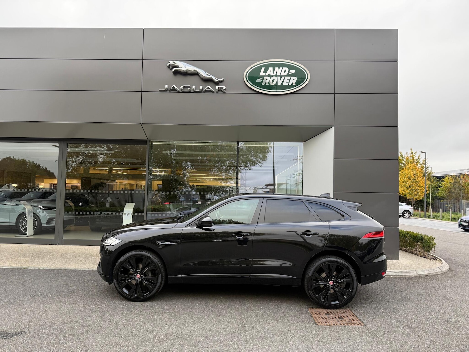 Used Jaguar F-Pace 2019 for sale - 76296110: Photo 26