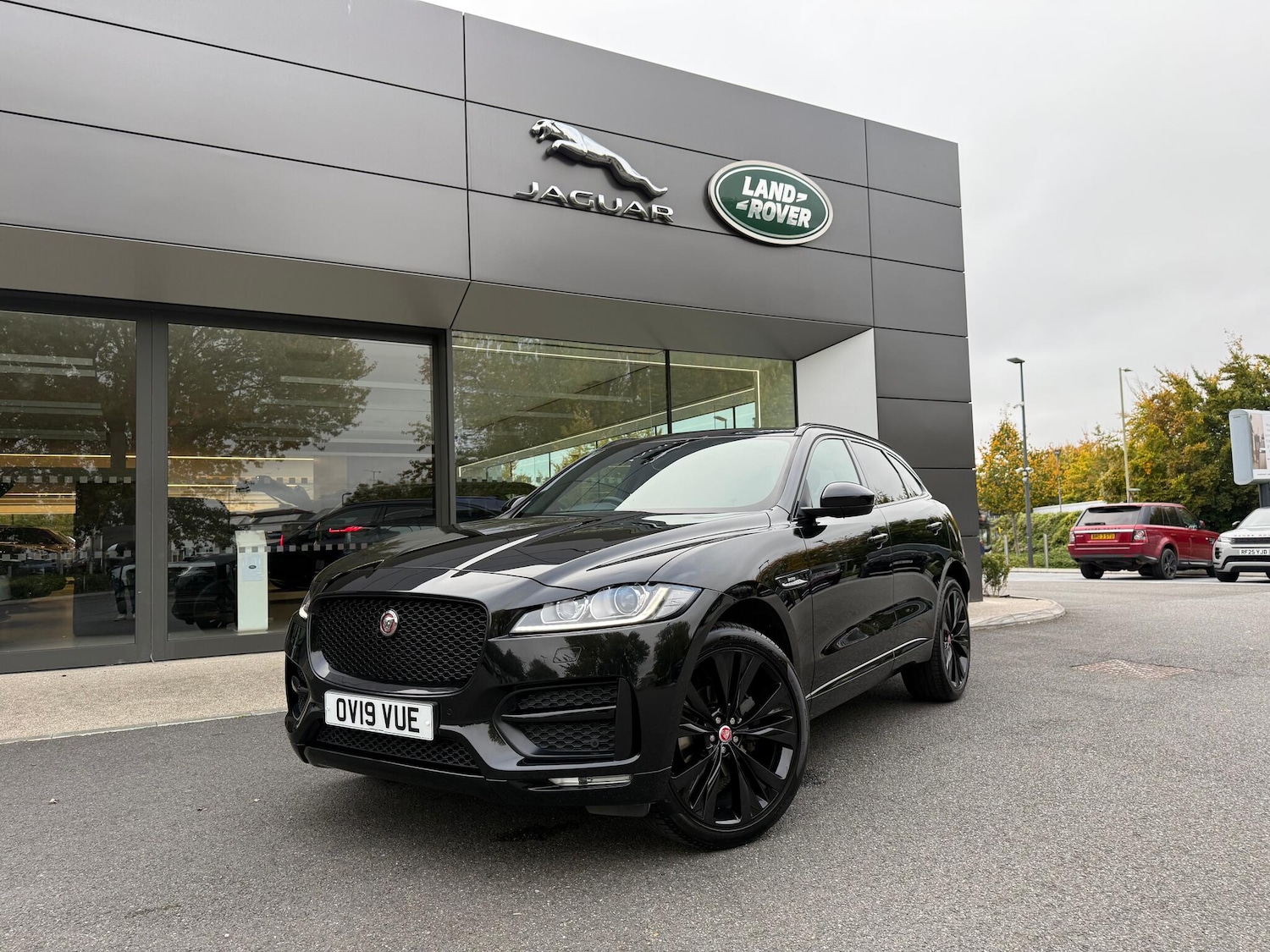 Used Jaguar F-Pace 2019 for sale - 76296110: Photo 28