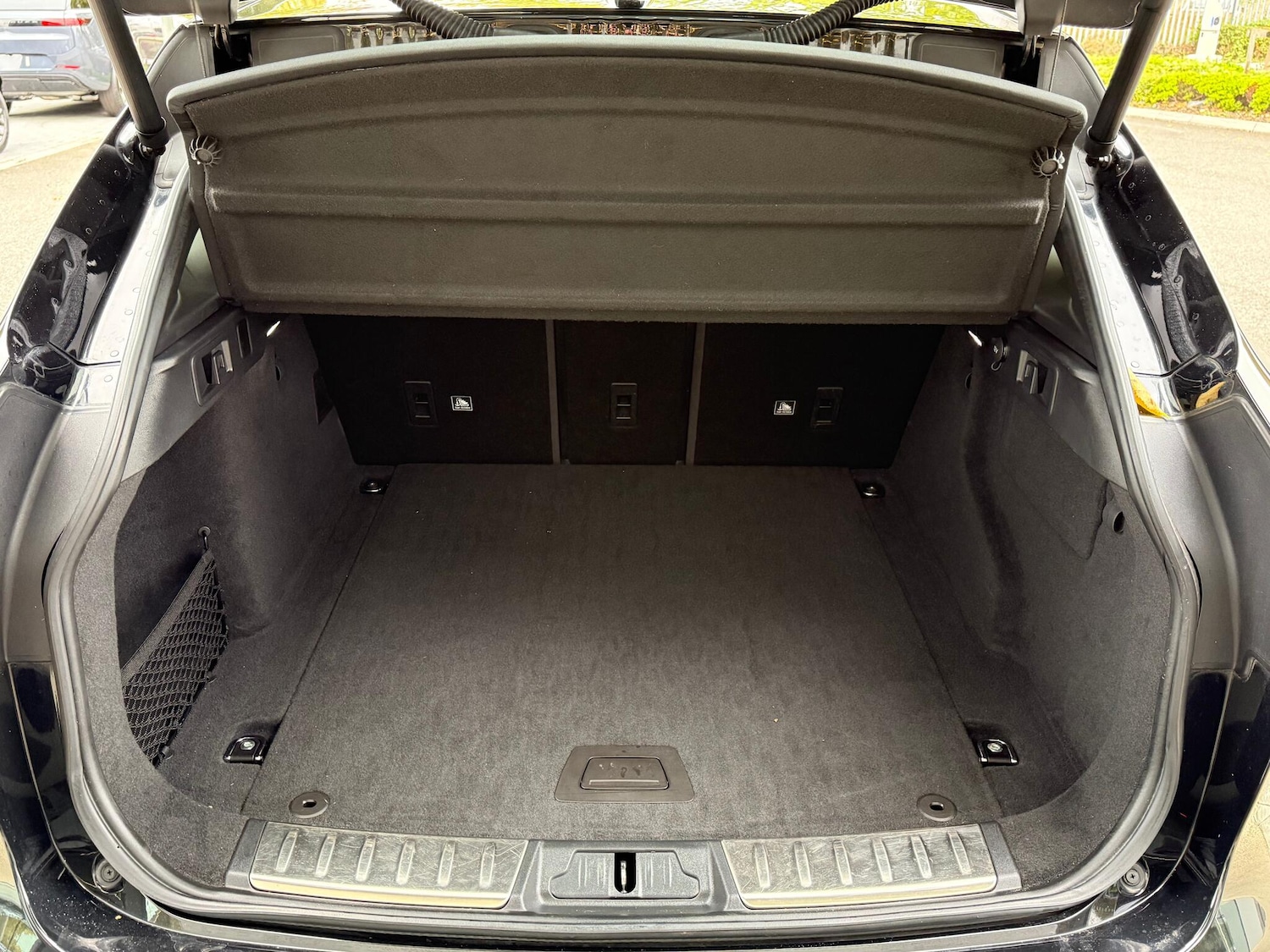 Used Jaguar F-Pace 2019 for sale - 76296110: Photo 39