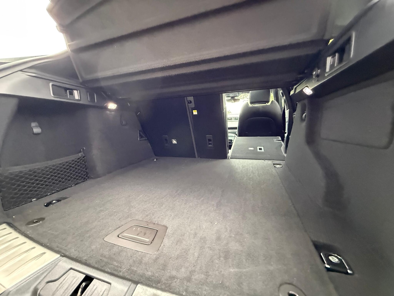 Used Jaguar F-Pace 2019 for sale - 76296110: Photo 43