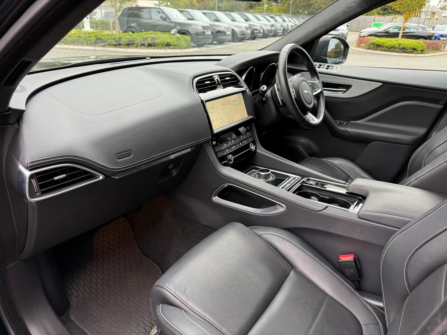 Used Jaguar F-Pace 2019 for sale - 76296110: Photo 47