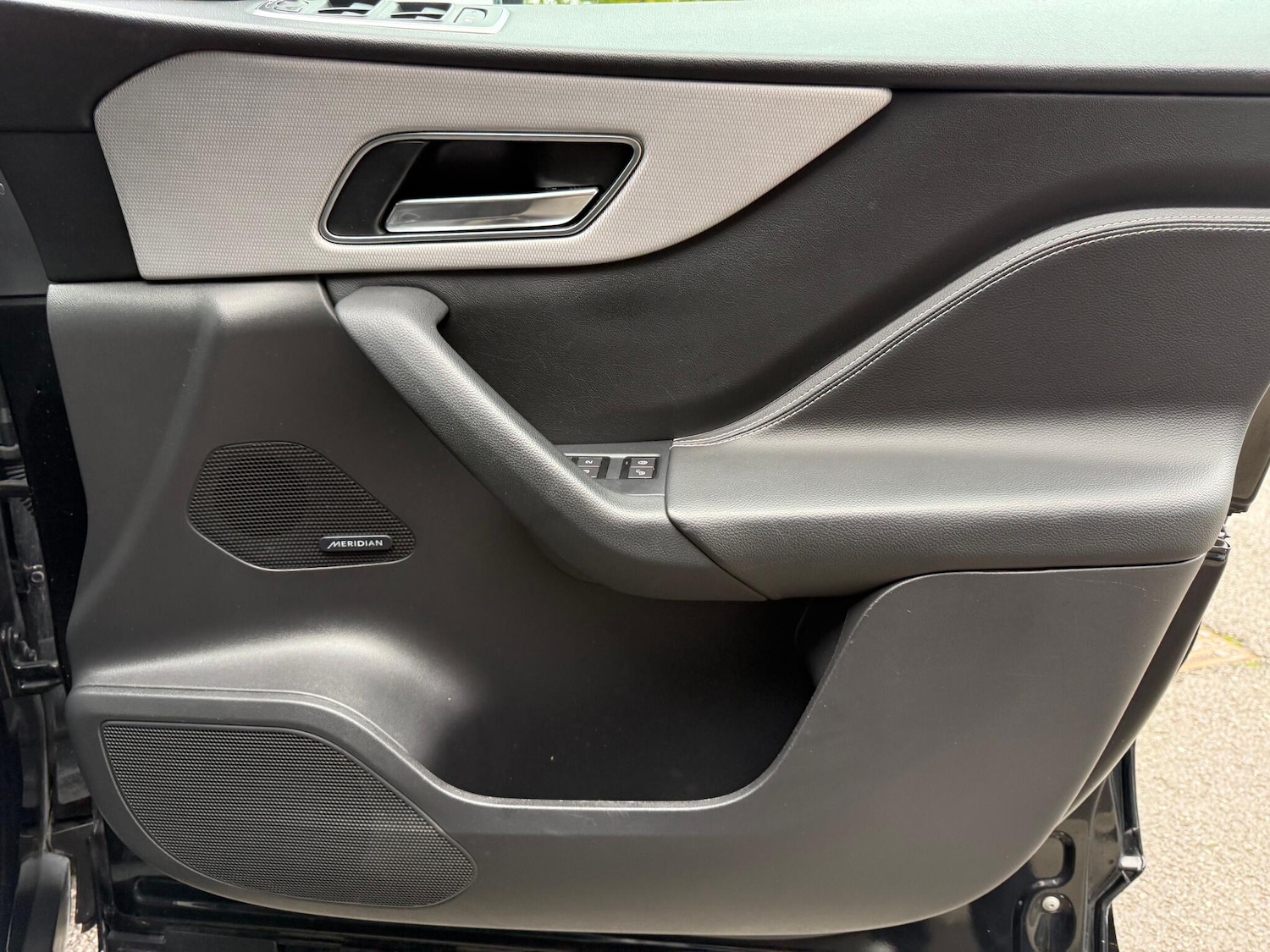 Used Jaguar F-Pace 2019 for sale - 76296110: Photo 50