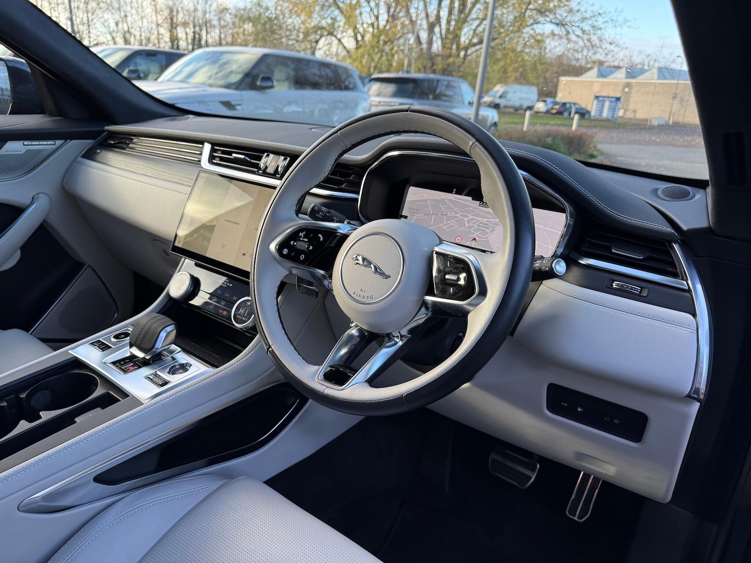 Used Jaguar F-Pace 2024 for sale - 76423367: Photo 30