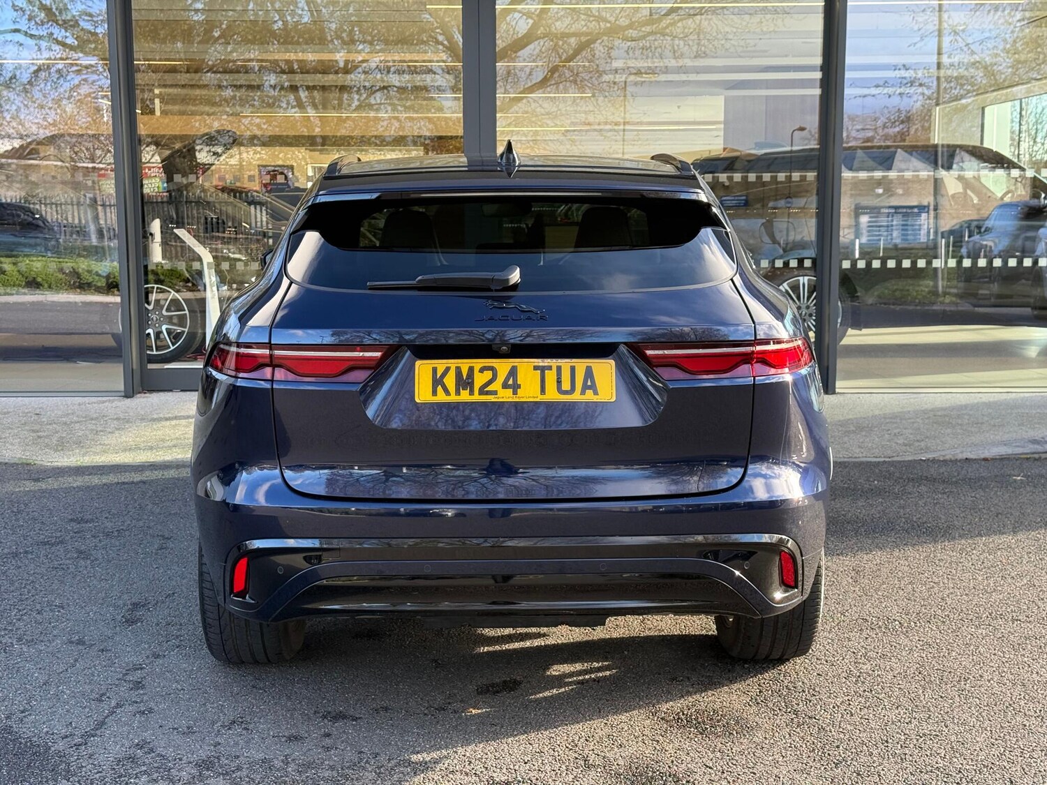 Used Jaguar F-Pace 2024 for sale - 76423367: Photo 6