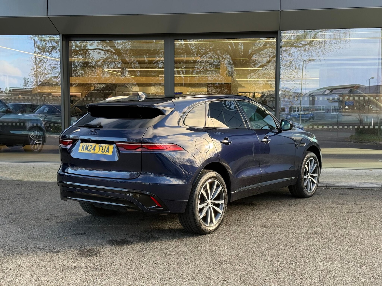 Used Jaguar F-Pace 2024 for sale - 76423367: Photo 7