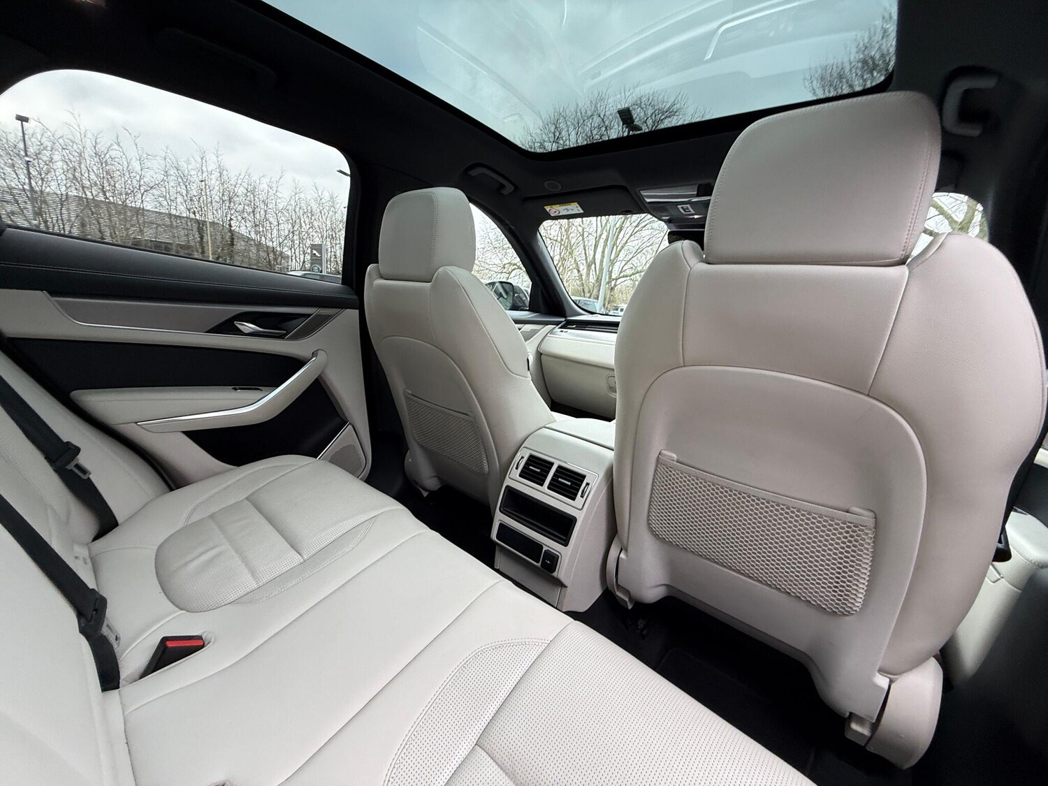 Used Jaguar F-Pace 2023 for sale - 77411256: Photo 41