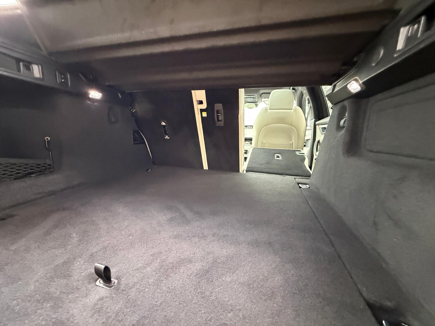 Used Jaguar F-Pace 2023 for sale - 77411256: Photo 42