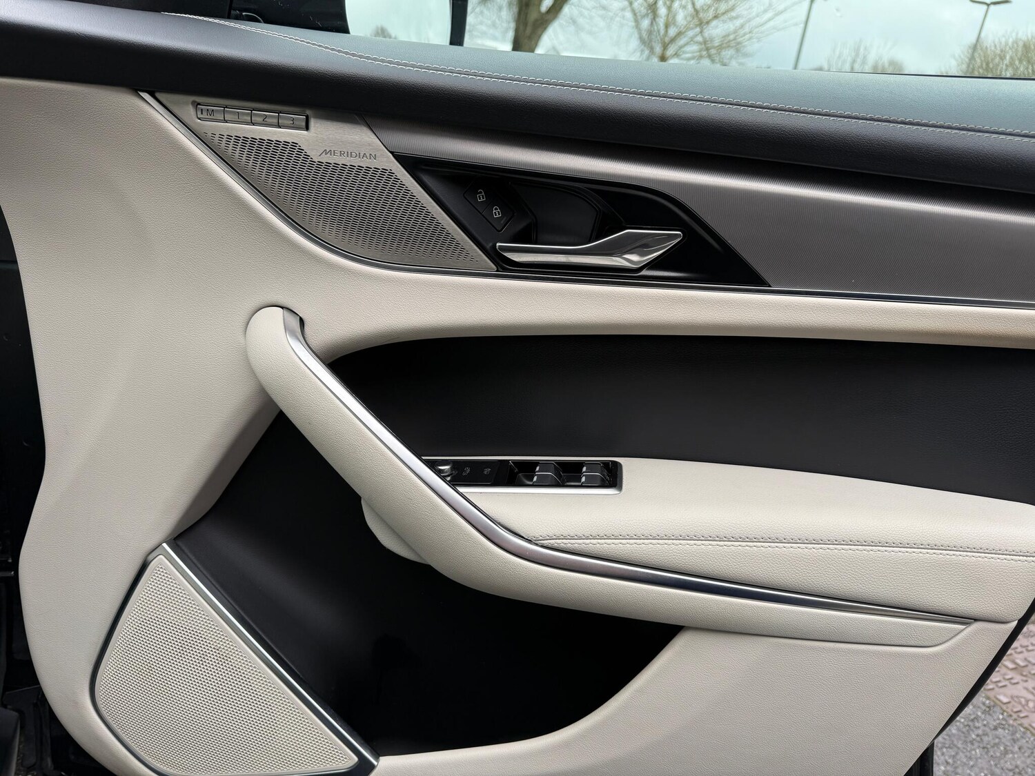 Used Jaguar F-Pace 2023 for sale - 77411256: Photo 49