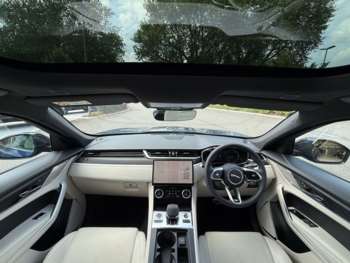 Used Jaguar F-Pace 2022 for sale - 75139547: Photo