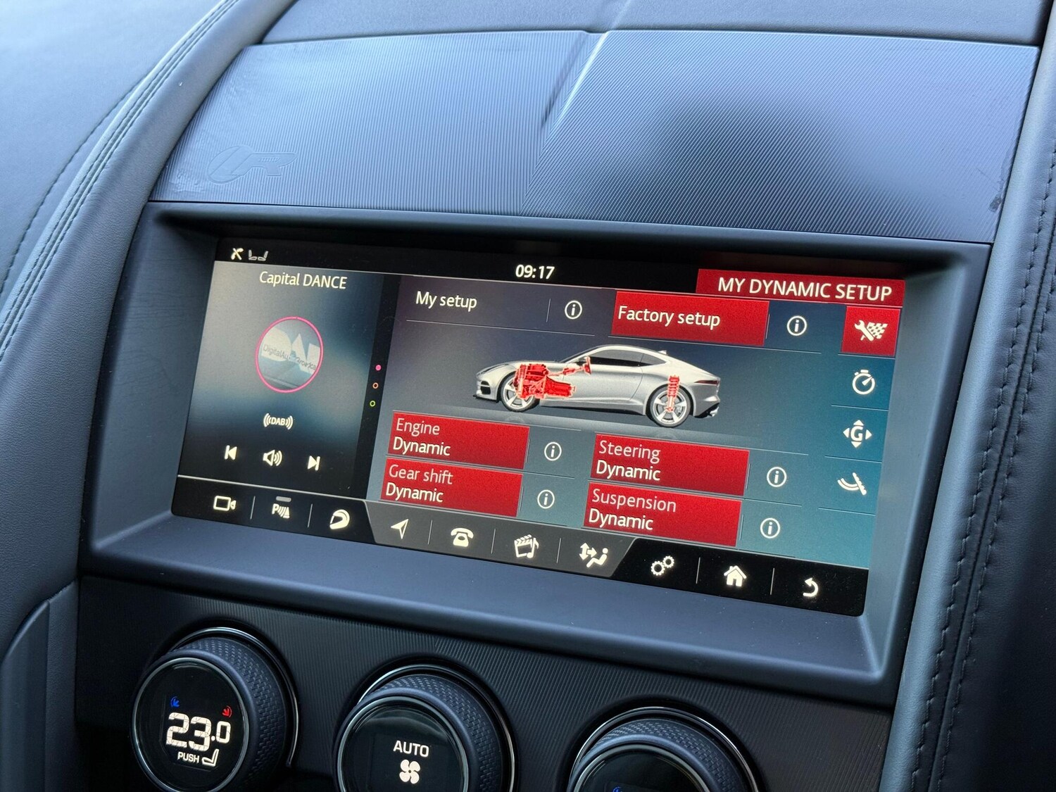 Used Jaguar F-Type 2018 for sale - 76633064: Photo 21