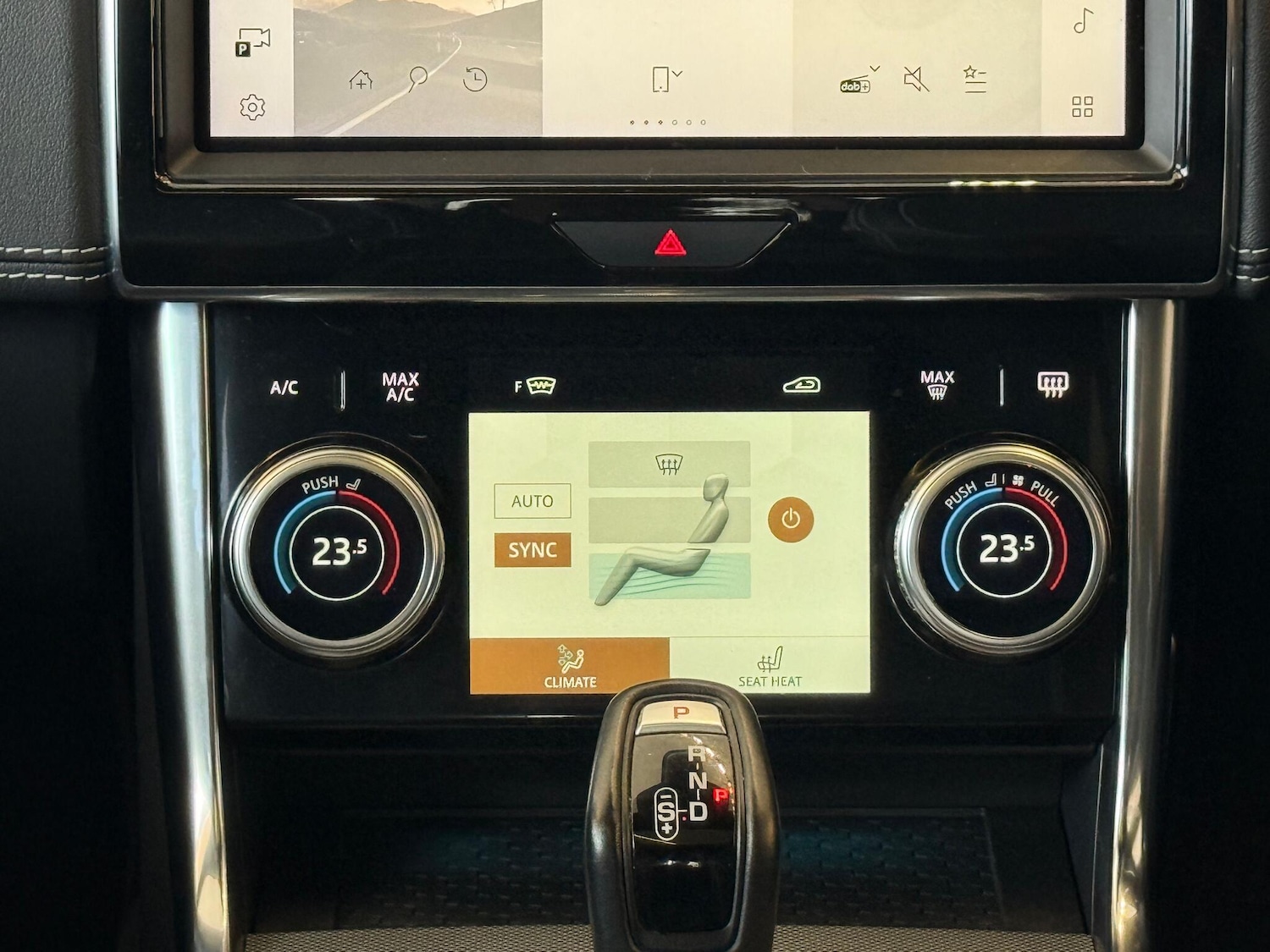 Used Jaguar XE for sale - 77305098: Photo 16