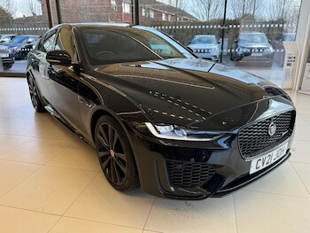 Used Jaguar XE 2021 for sale - 77305098: Photo