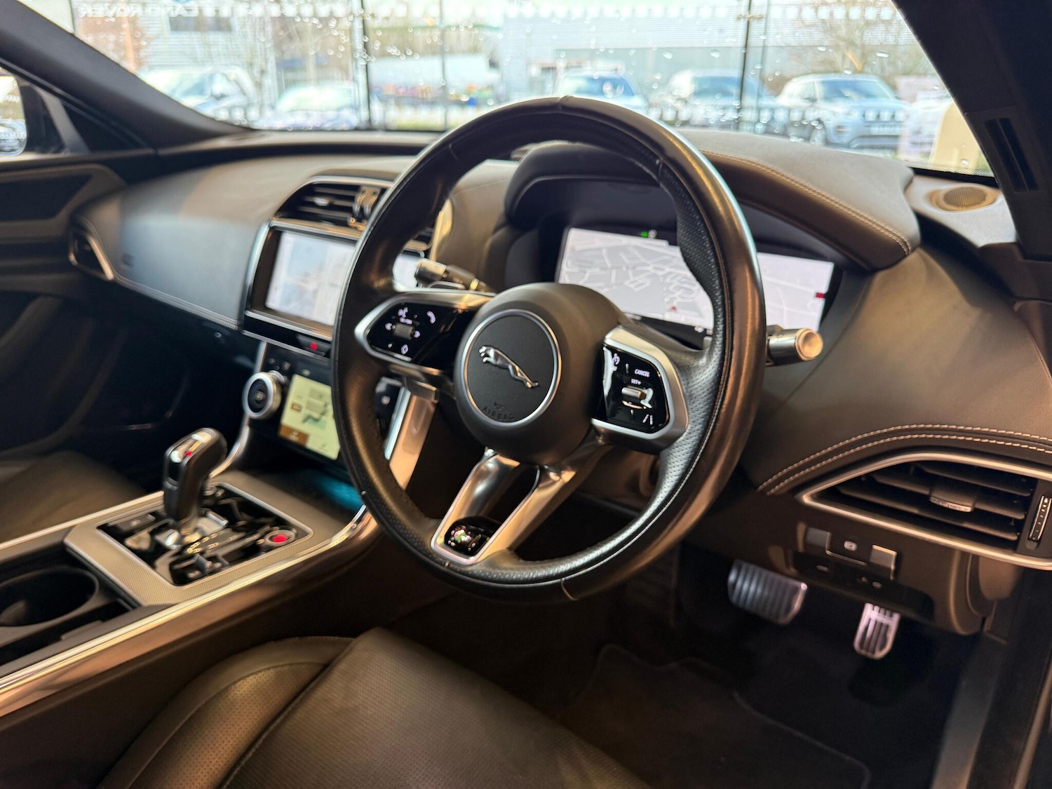 Used Jaguar XE for sale - 77305098: Photo 29