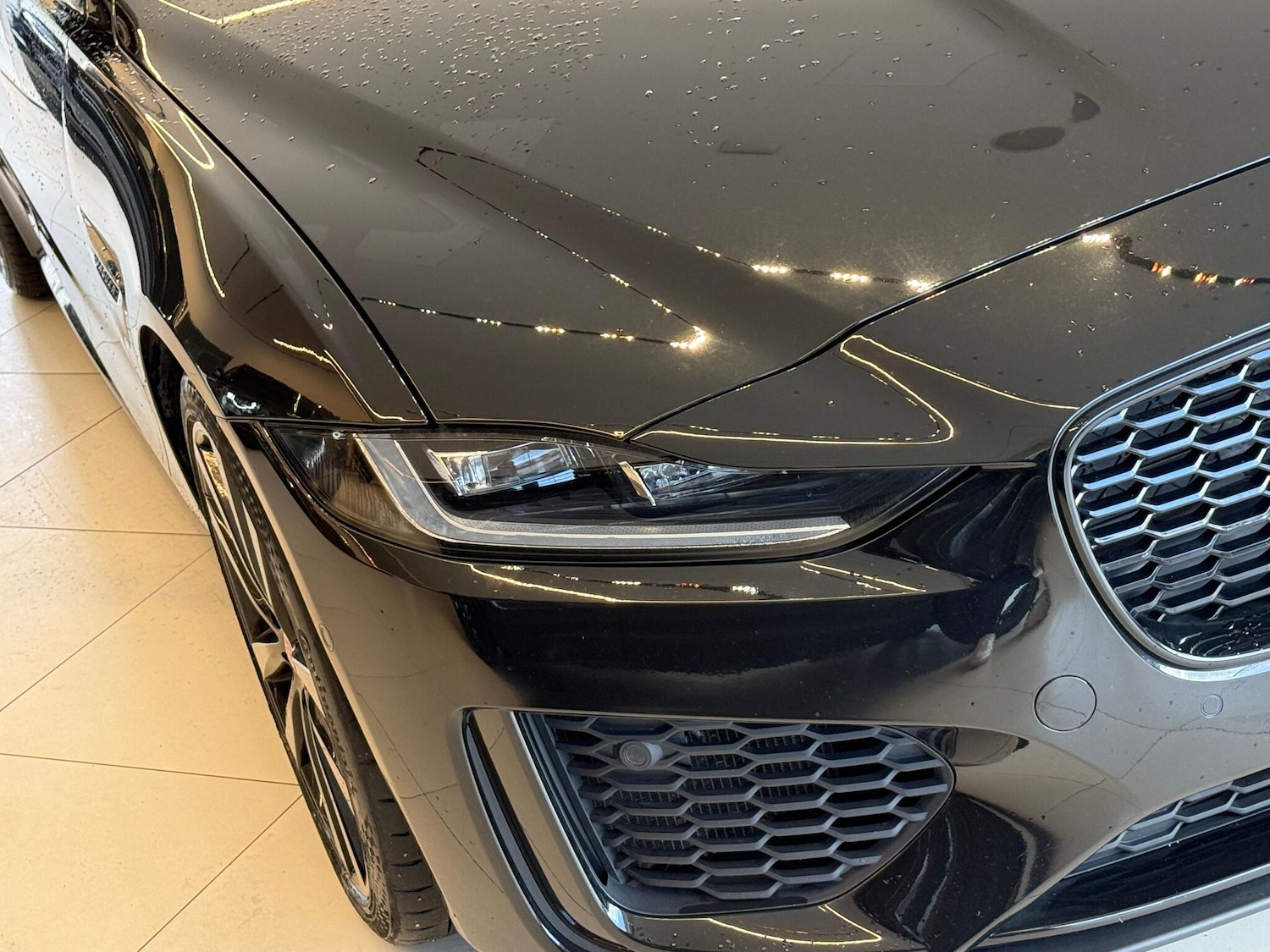 Used Jaguar XE for sale - 77305098: Photo 51