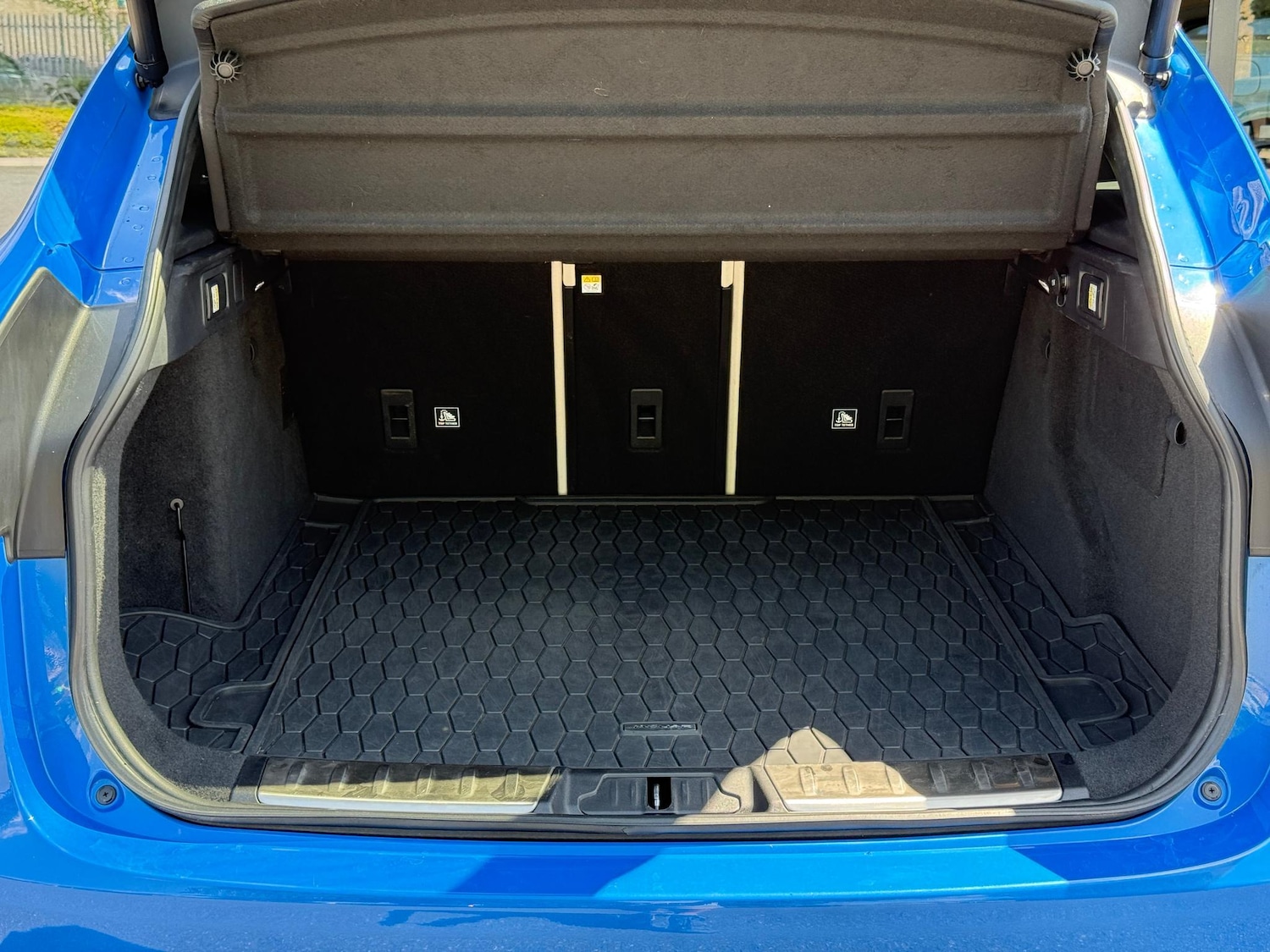 Vehicle 21