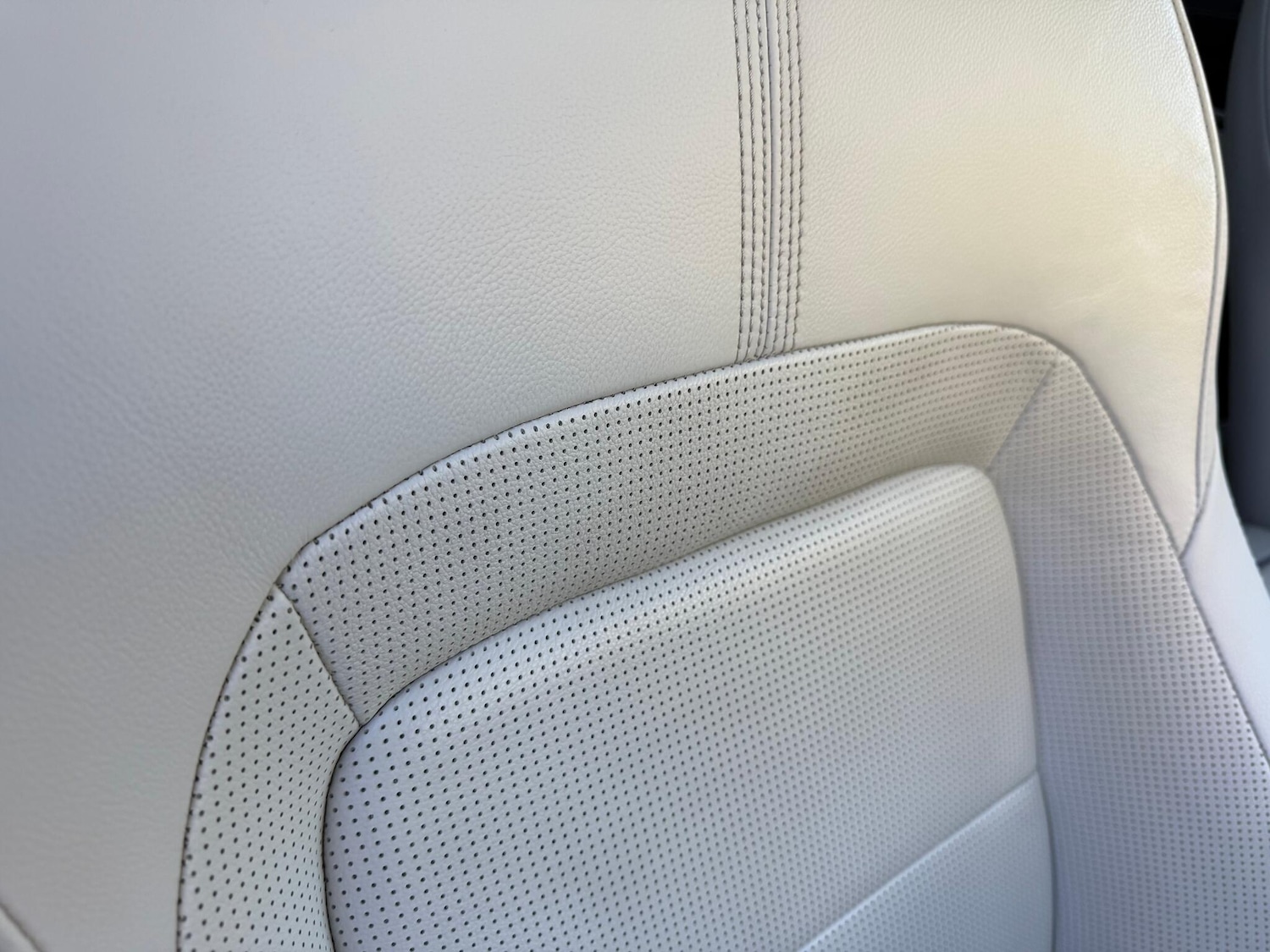 Used Jaguar F-Pace 2022 for sale - 76370965: Photo 32