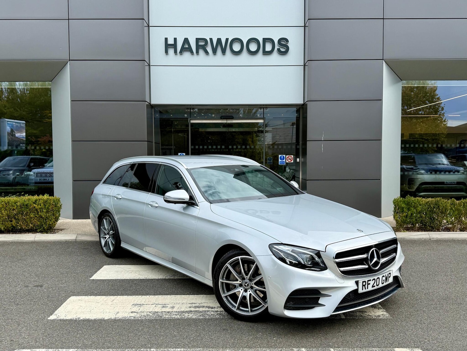 Used Mercedes-Benz E-Class 2020 for sale - 76152505: Photo 1