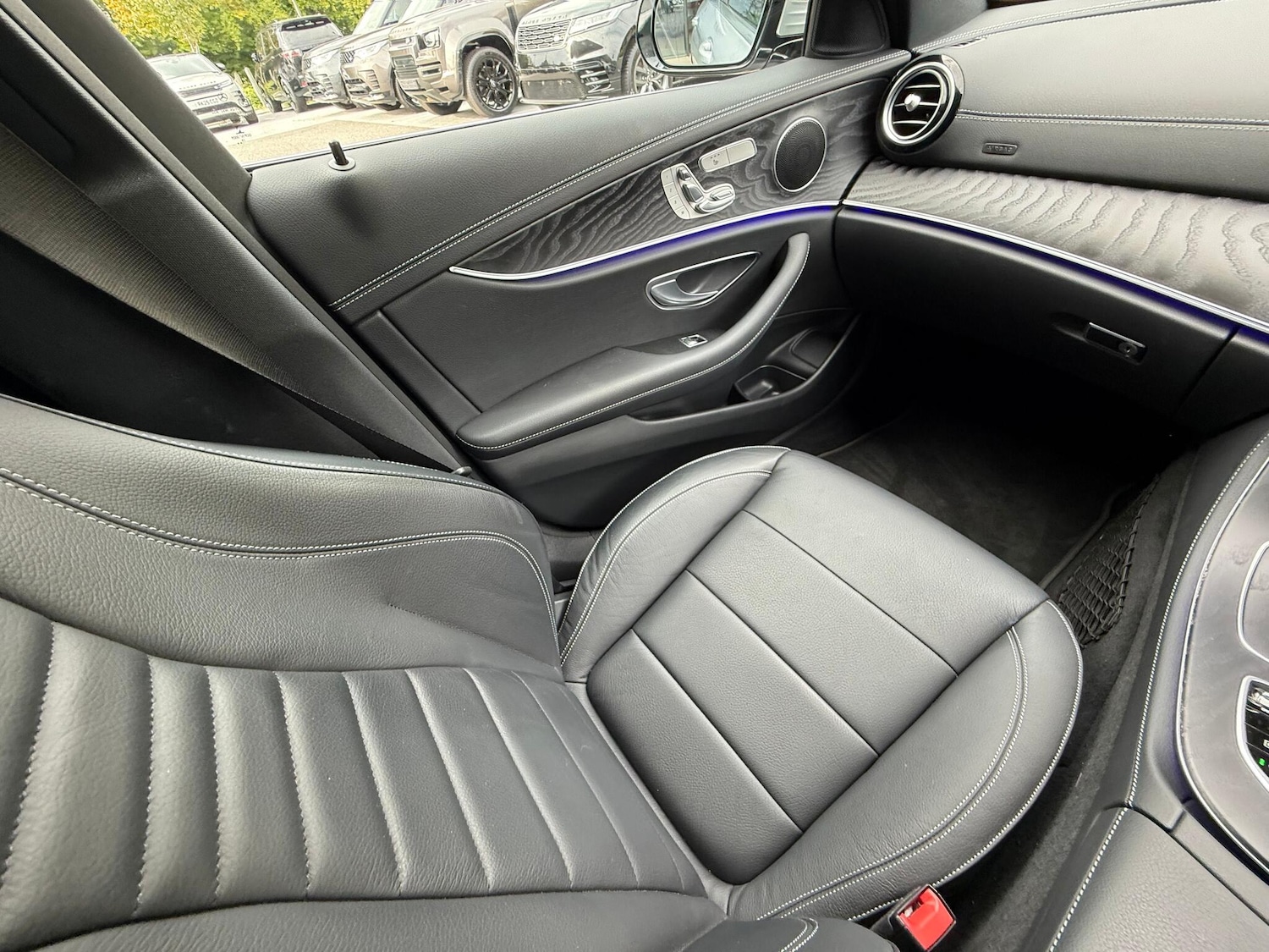 Used Mercedes-Benz E-Class 2020 for sale - 76152505: Photo 12