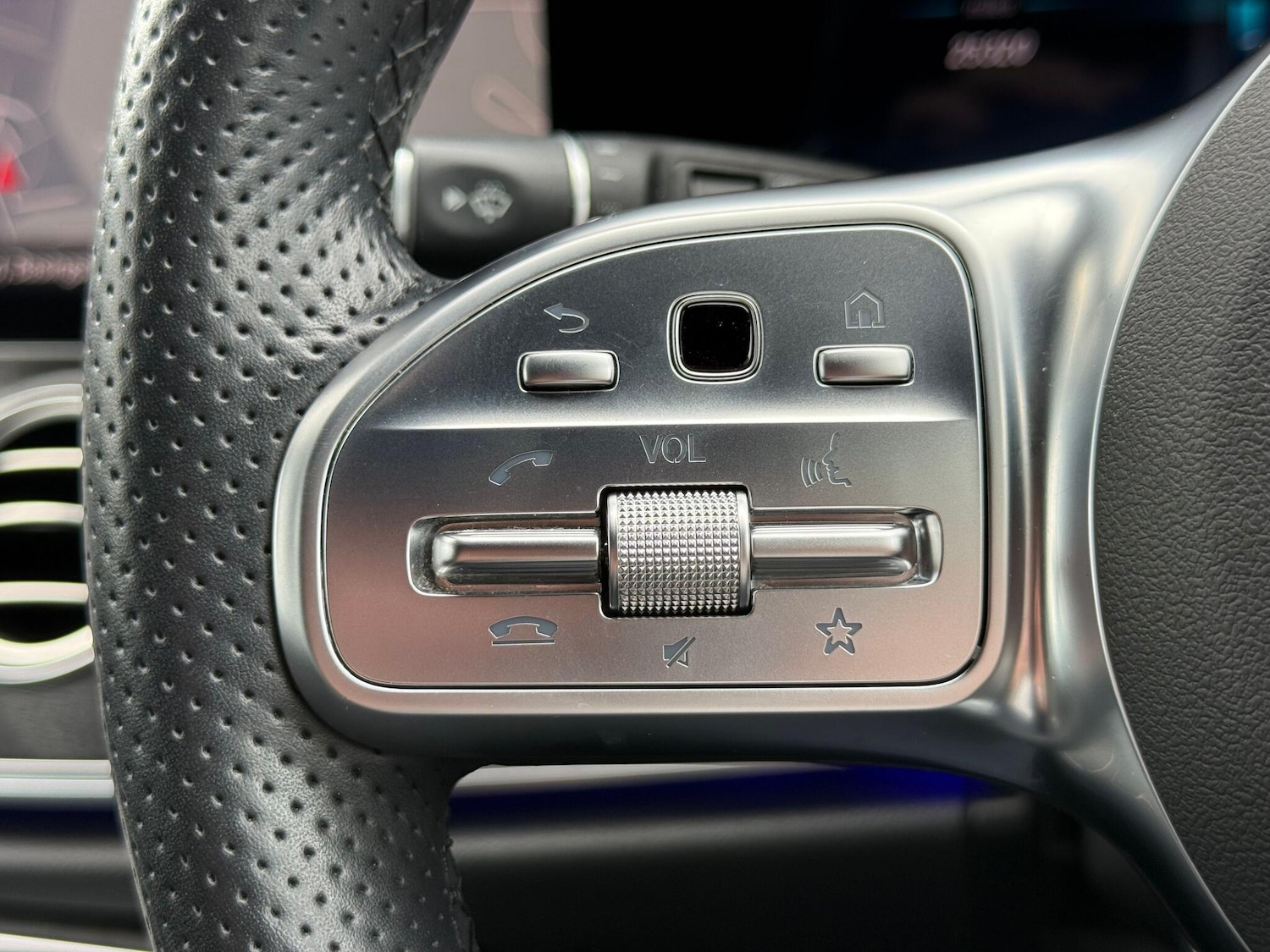 Used Mercedes-Benz E-Class 2020 for sale - 76152505: Photo 22