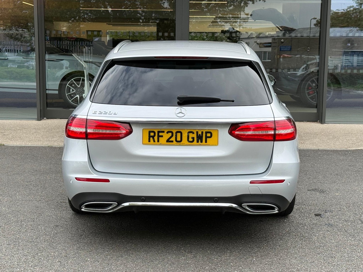 Used Mercedes-Benz E-Class 2020 for sale - 76152505: Photo 8