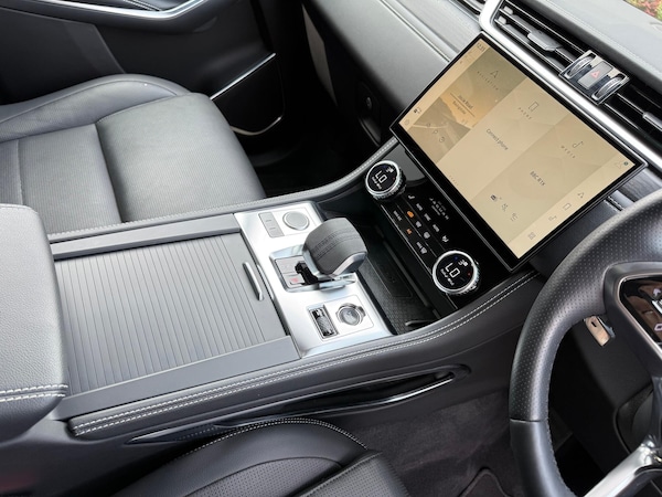 Used Jaguar F-Pace 2022 for sale - 75578366: Photo 19