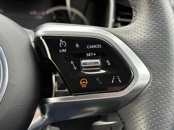 Used Jaguar F-Pace 2022 for sale - 75578366: Photo 27
