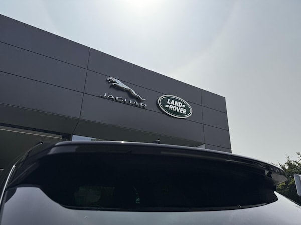 Used Jaguar F-Pace 2022 for sale - 75578366: Photo 32