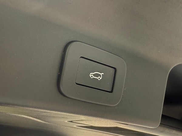 Used Jaguar F-Pace 2022 for sale - 75578366: Photo 42