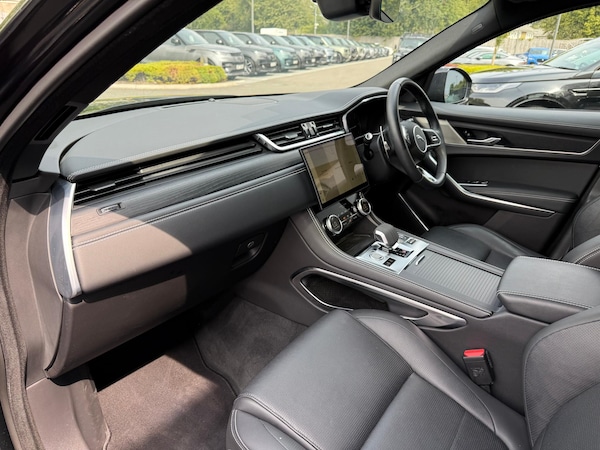 Used Jaguar F-Pace 2022 for sale - 75578366: Photo 48