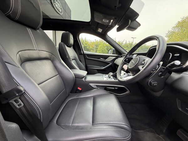 Used Jaguar F-Pace 2022 for sale - 75578366: Photo 9
