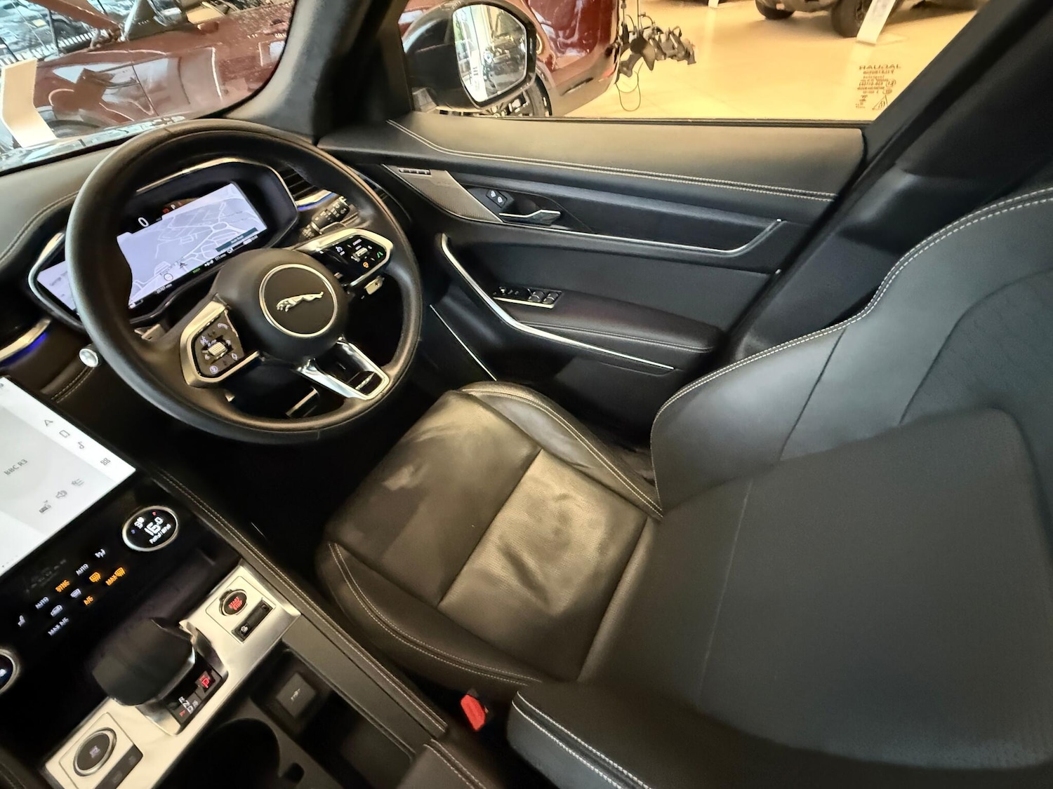 Used Jaguar F-Pace for sale - 77291850: Photo 14