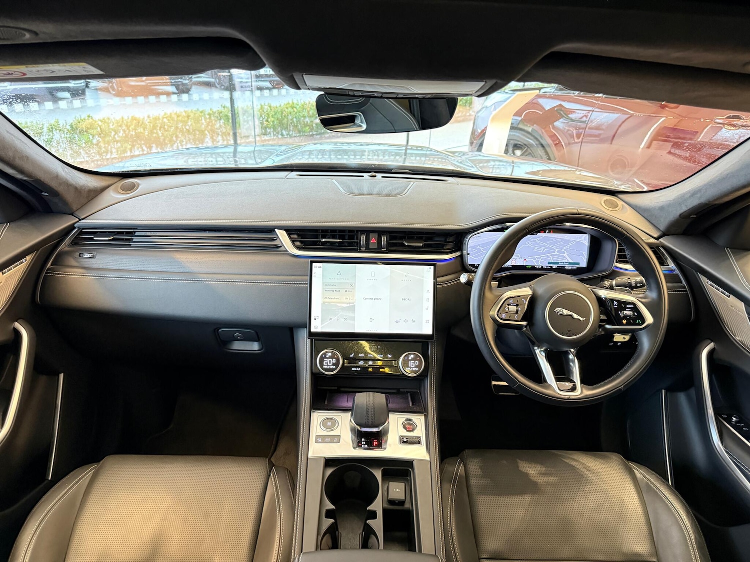 Used Jaguar F-Pace for sale - 77291850: Photo 3