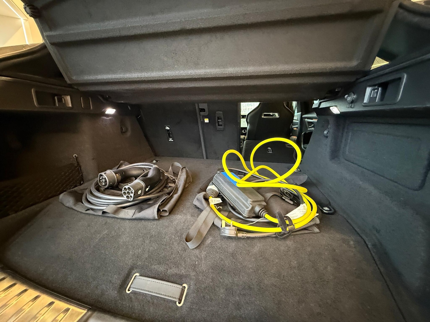 Used Jaguar F-Pace for sale - 77291850: Photo 37