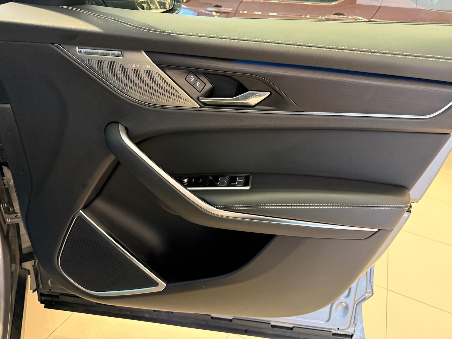 Used Jaguar F-Pace for sale - 77291850: Photo 48