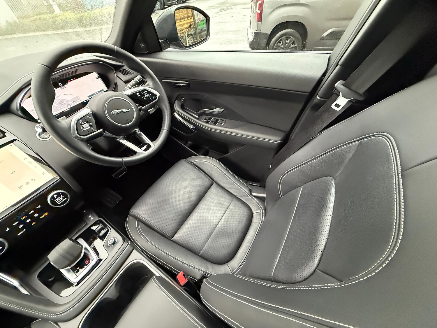 Used Jaguar E-Pace 2024 for sale - 76994619: Photo 14