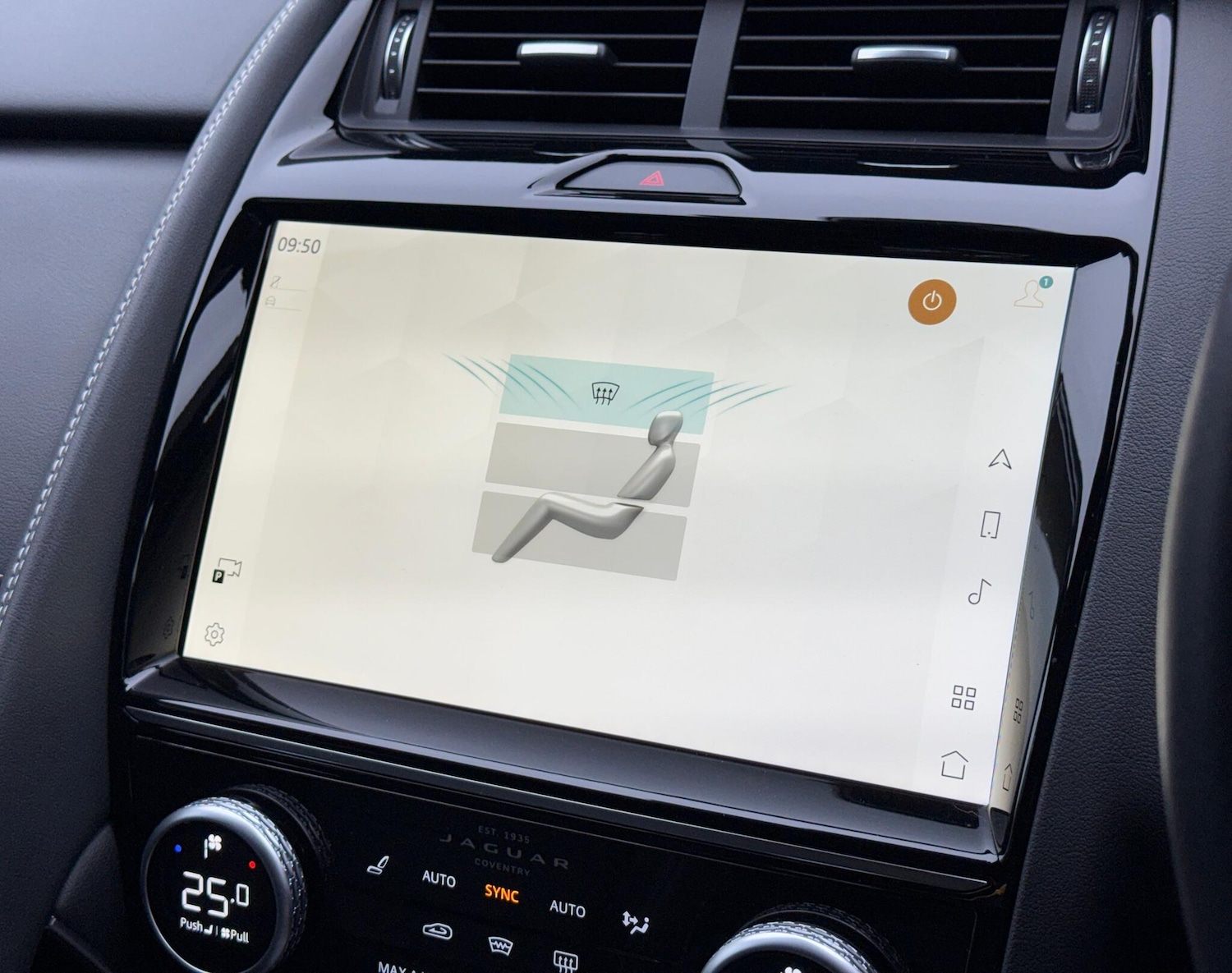 Used Jaguar E-Pace 2024 for sale - 76994619: Photo 17