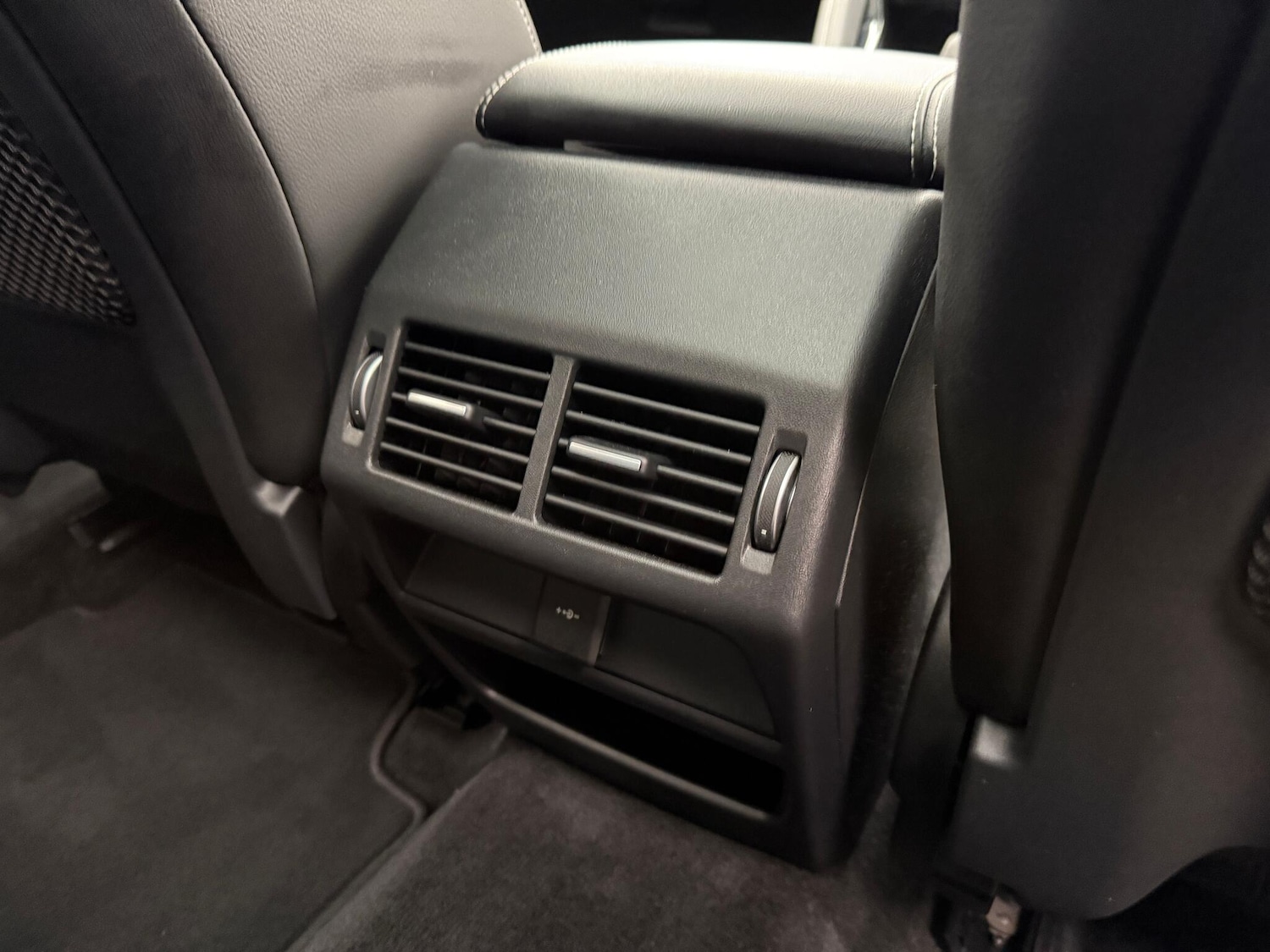 Used Jaguar E-Pace 2024 for sale - 76994619: Photo 34