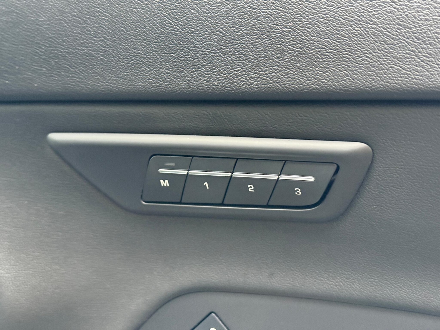 Used Jaguar E-Pace 2024 for sale - 76994619: Photo 49