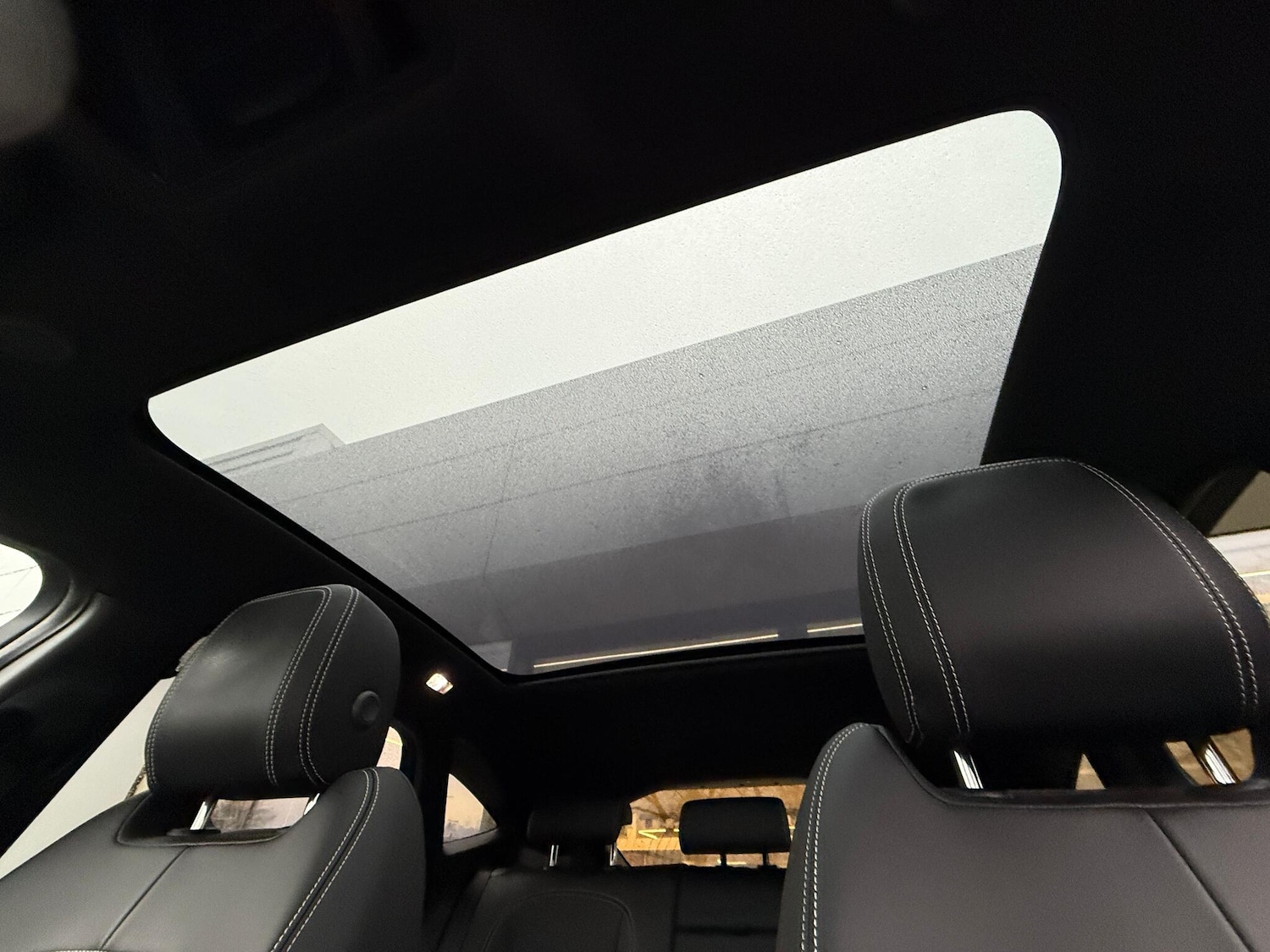 Used Jaguar E-Pace 2024 for sale - 76994619: Photo 5