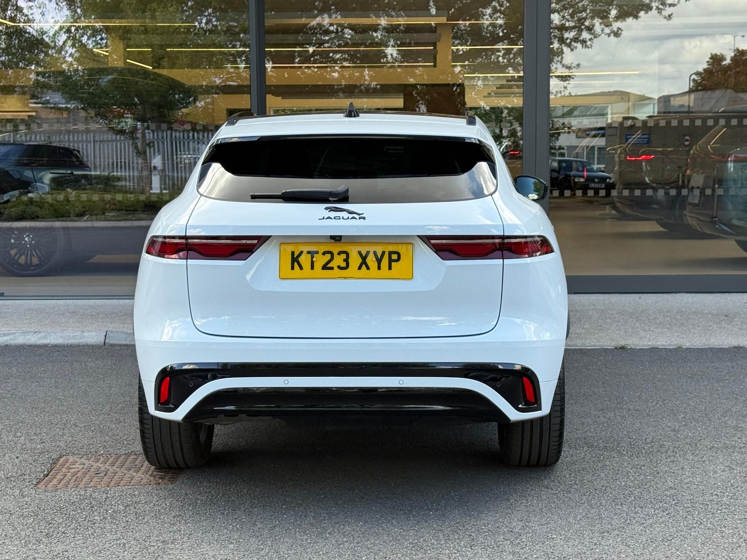 Used Jaguar F-Pace 2023 for sale - 76166694: Photo 8