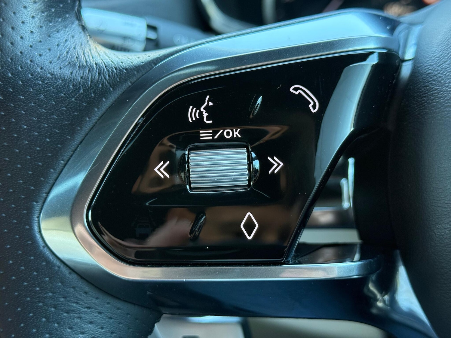 Used Jaguar F-Pace 2022 for sale - 76781842: Photo 24