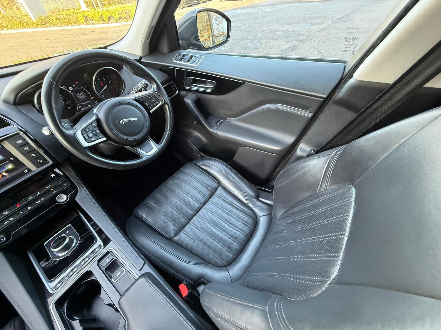 Used Jaguar F-Pace 2017 for sale - 76715060: Photo 13