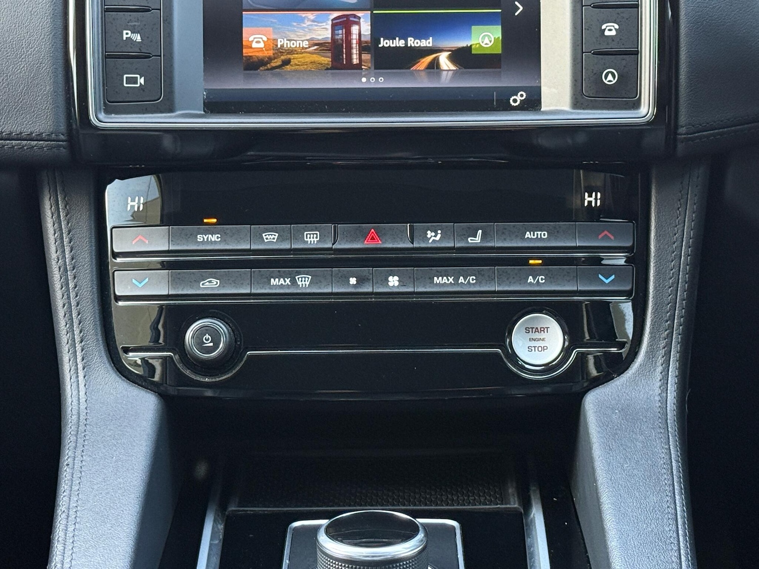 Used Jaguar F-Pace 2017 for sale - 76715060: Photo 16