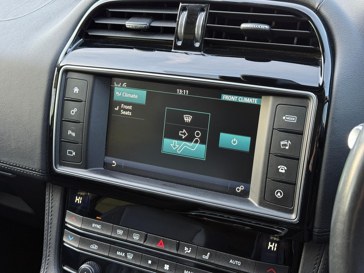 Used Jaguar F-Pace 2017 for sale - 76715060: Photo 17