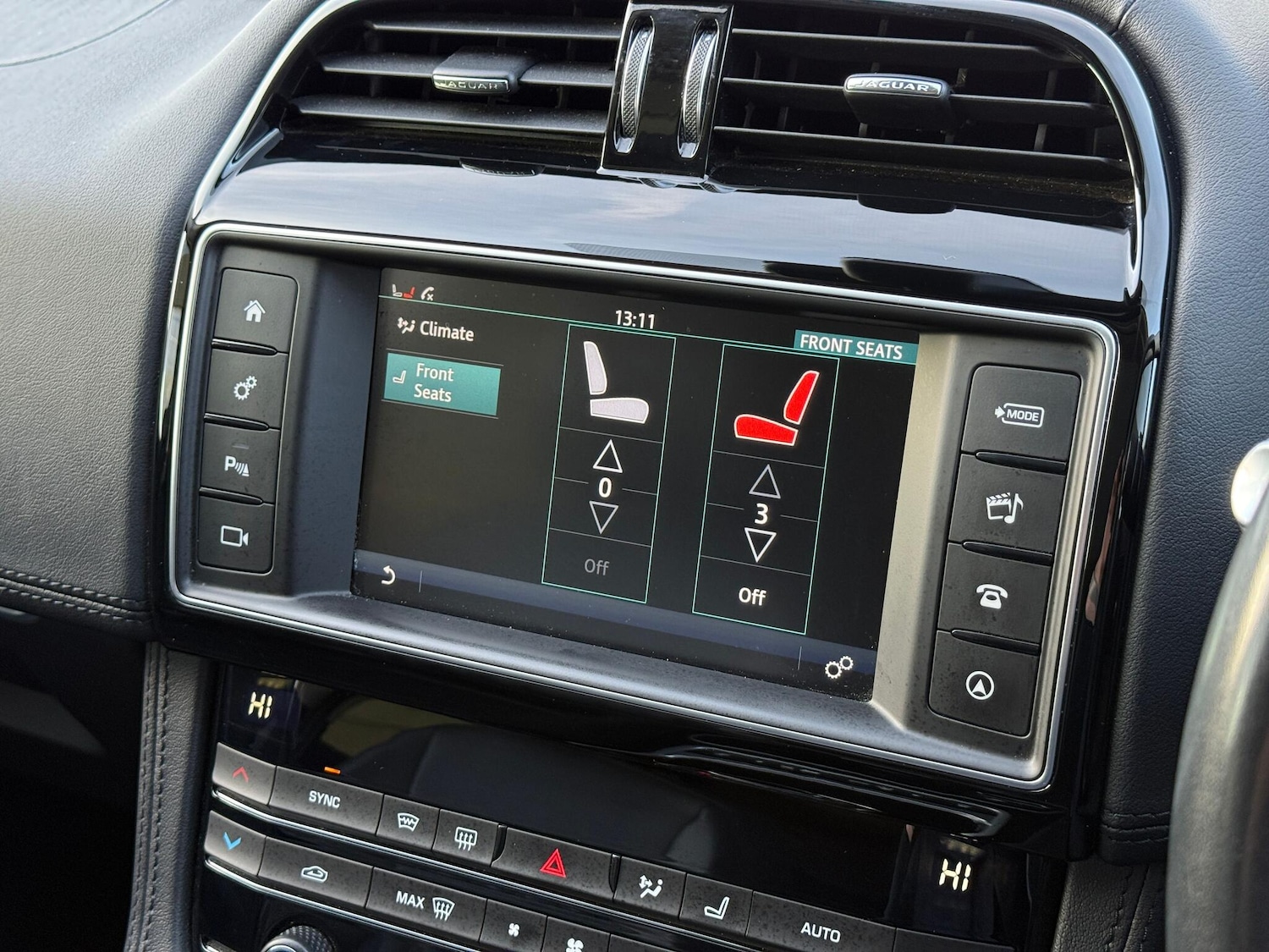 Used Jaguar F-Pace 2017 for sale - 76715060: Photo 18