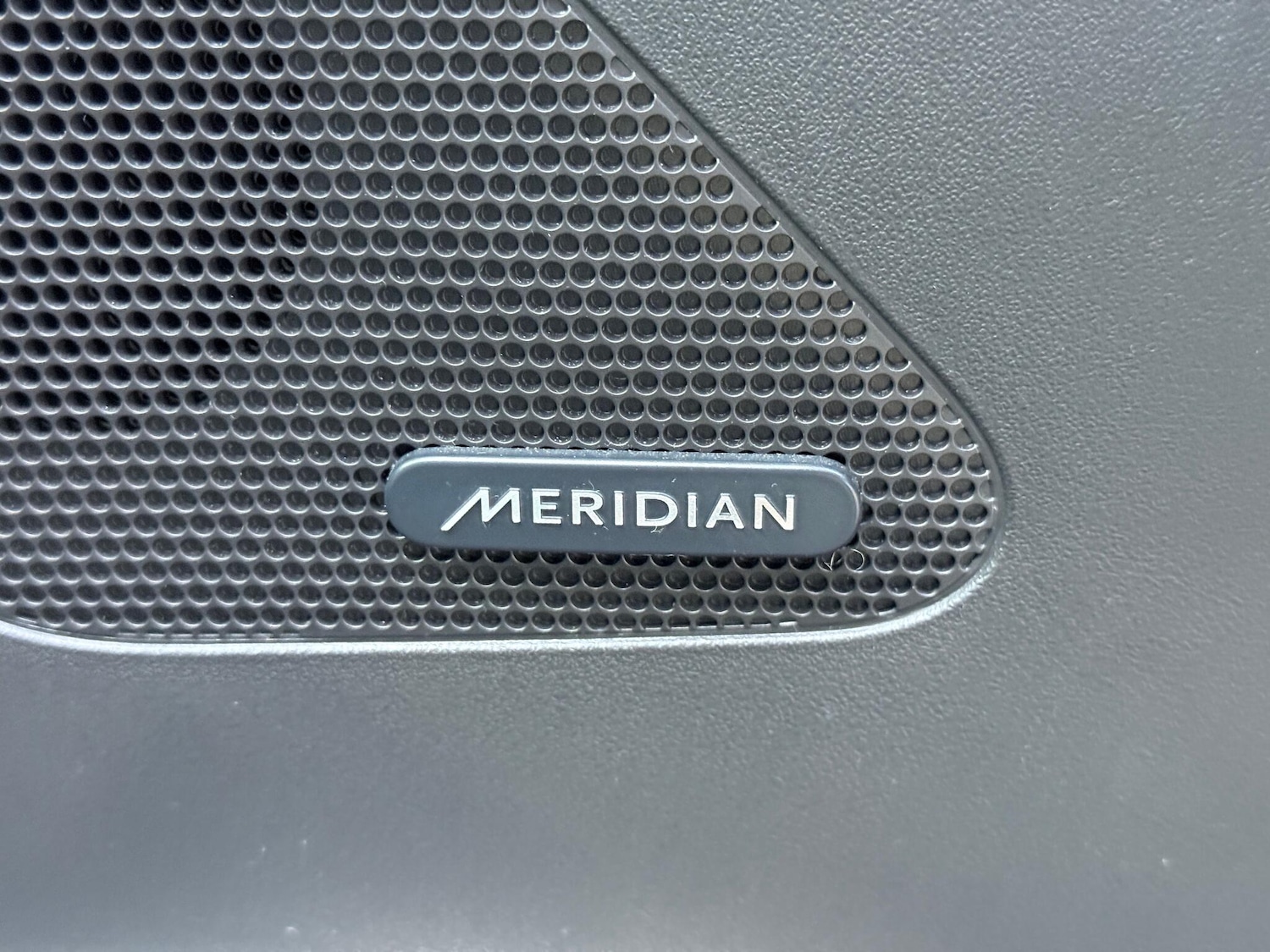 Used Jaguar F-Pace 2017 for sale - 76715060: Photo 21