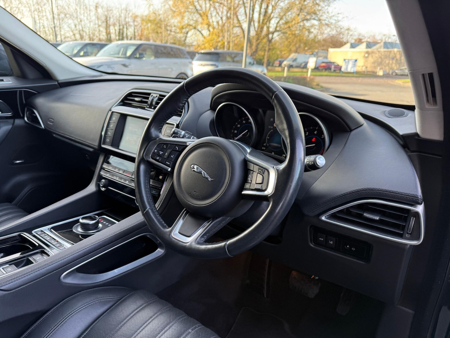 Used Jaguar F-Pace 2017 for sale - 76715060: Photo 31